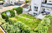 Der schöne Garten von oben - Stilvolle 4 Zimmer Maisonette Wohnung mit Gartenparadies