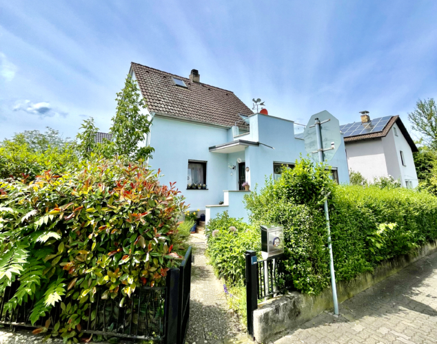 Einfamilienhaus mit viel Platz und rustikalem Charme in Bensheim Auerbach, 64625 Bensheim, Einfamilienhaus