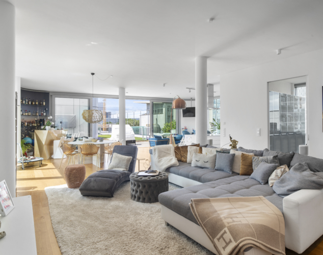 Zwei Herzen. Eine Stadt. Ein Rückzugsort über den Dächern, 60313 Frankfurt am Main, Wohnung