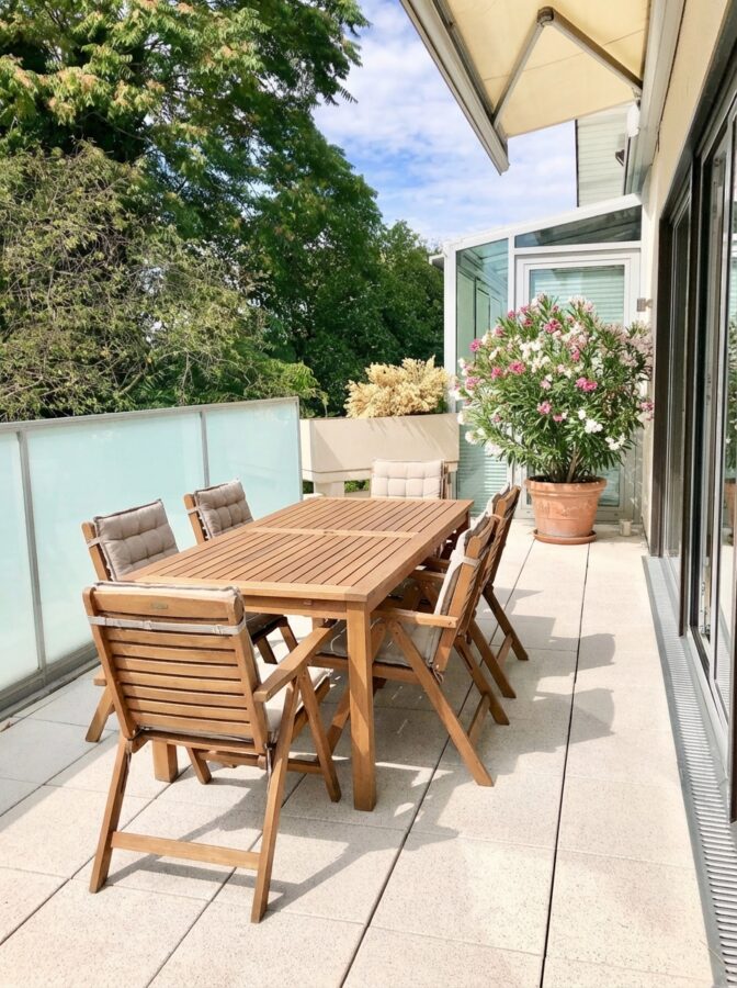 Der große Balkon