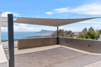 Carport an der Villa