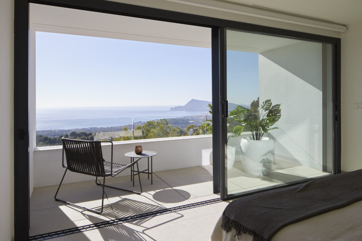 mit Meerblick und Balkon